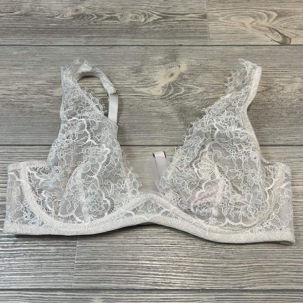 Victoria’s Secret 36C Dream Angels Unlined Plunge Lace Bra Coconut White EUC